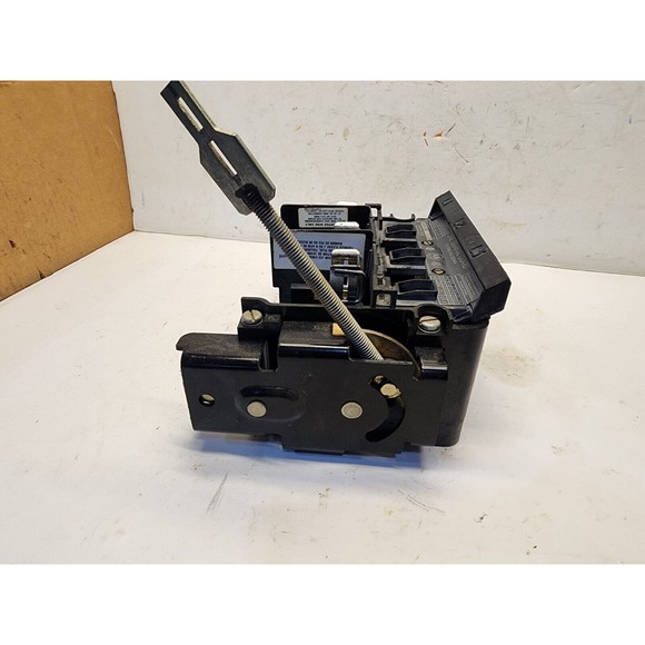 AB Allen-Bradley 1494V-DS60 Line Terminal Guard Disconnect Switch - Picture 6 of 12